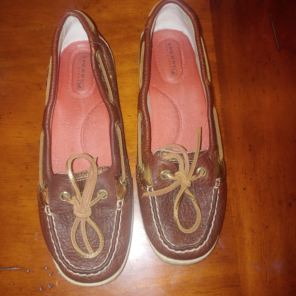 Sperry Topsider starlights